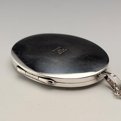 英國復古純銀橢圓形小盒吊飾搭配純銀項鍊,總重 20 克,JAM